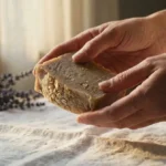 Le prétraitement au savon au fiel de bœuf vise certaines taches, mais son emploi dépend du textile et des indications propres à chaque référence.